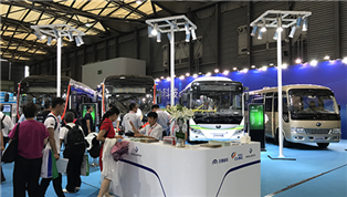 公交、團(tuán)體、BRT 宇通上演“重磅大咖秀”