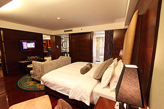 為什么酒店房間放4個(gè)枕頭？很多人不知道！