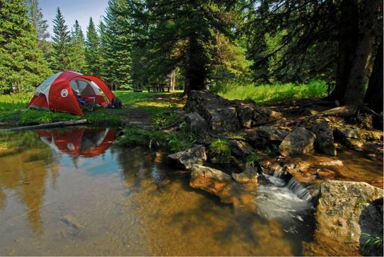 出國旅行 除了酒店還能睡在哪兒？