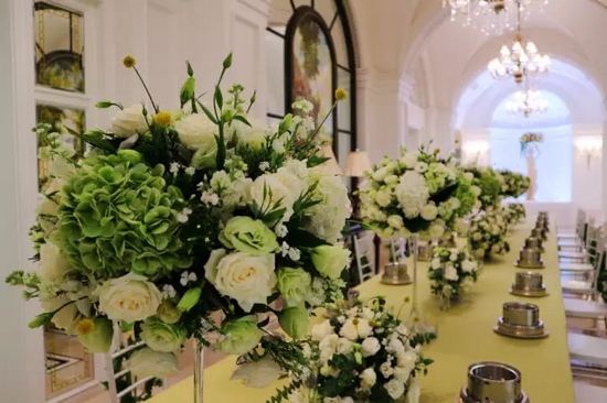 高貴典雅，花香襲人。