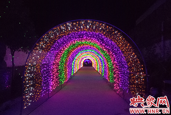 夢幻燈光藝術(shù)節(jié)。