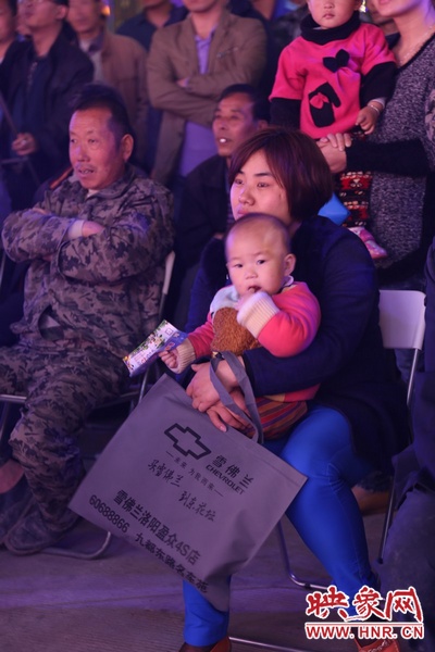 生動有趣的游戲環(huán)節(jié)，觀眾參與積極，獎品很給力。