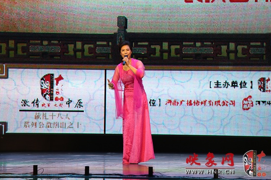 著名越調(diào)演員徐愛(ài)峰表演《諸葛亮吊孝》選段“我一聲失去了知心人”