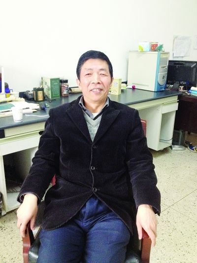 南京農(nóng)業(yè)大學(xué)麻辣教師性學(xué)課爆滿 爆經(jīng)典語錄