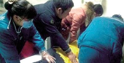 輕生女子終于獲救，目前情況穩(wěn)定。