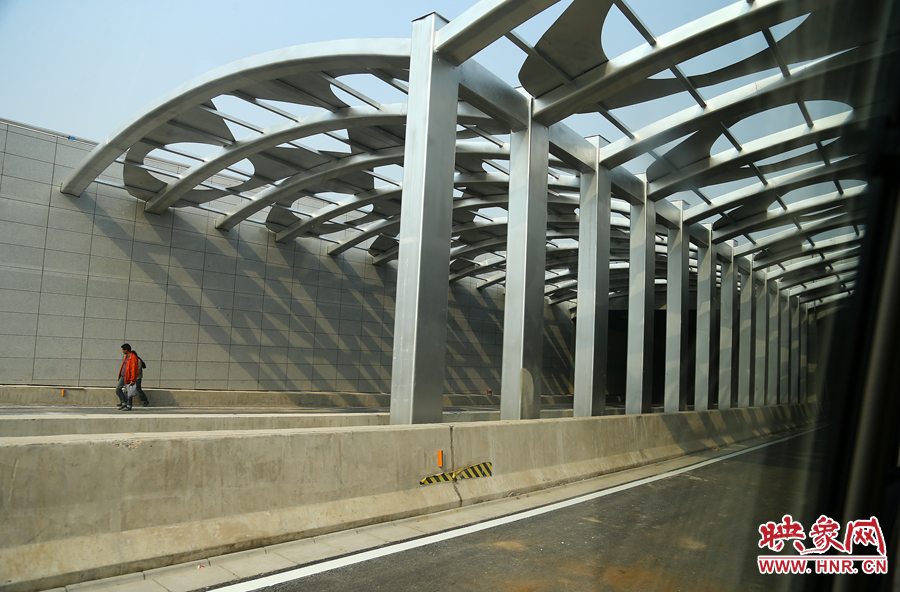 造型別致的隧道入口