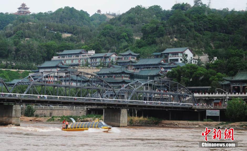 蘭州黃河水上公共巴士開通