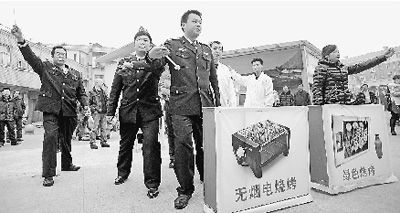 “小品執(zhí)法”。