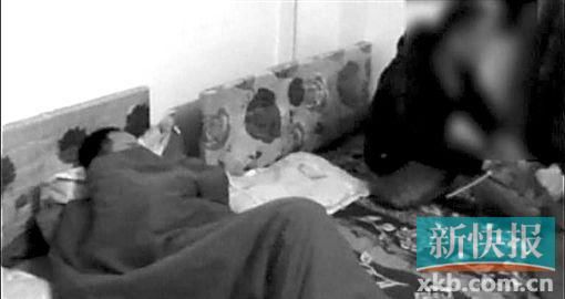 廣州搗毀一男同性戀者聚眾淫亂窩點。視頻截圖