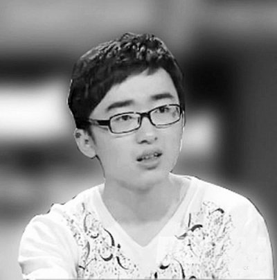 他是2010年湖北高考第88名，也是“口誅筆伐”母校的“刺兒頭”
