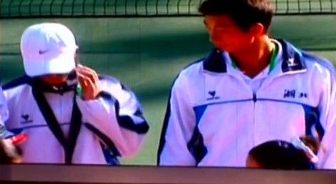 網(wǎng)友曝李娜九運會領獎臺上疑被當眾扇耳光(圖)