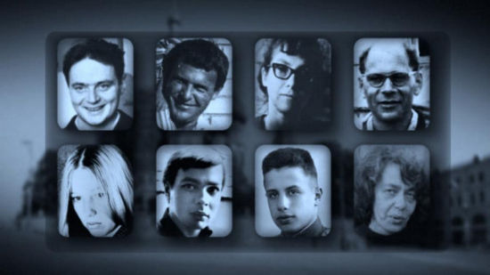 集會(huì)者打出與45年前抗議集會(huì)相同的標(biāo)語(yǔ)“為了你們和我們的自由”。