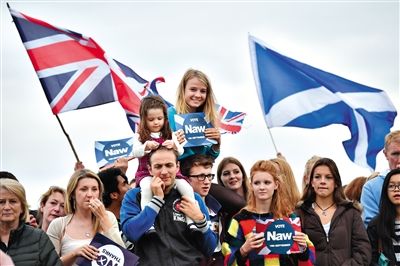 最新民意調(diào)查結(jié)果顯示，反獨(dú)陣營(yíng)的支持率繼續(xù)領(lǐng)先。