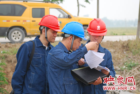 從09年任班長(zhǎng)至今，樊建軍帶領(lǐng)的這個(gè)隊(duì)伍沒(méi)有出過(guò)一次安全事故。