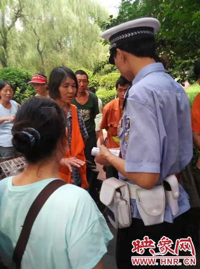 令人憤怒的是，這名老太太竟然報警說“她被環(huán)衛(wèi)工打了”