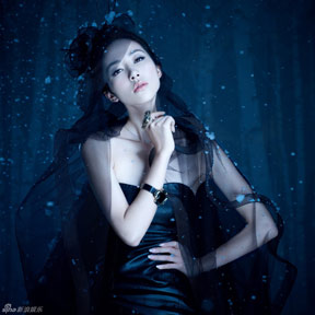 韓雪化身夢(mèng)幻新娘