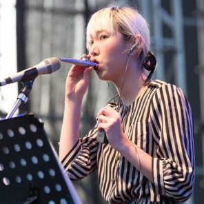 尚雯婕玩復古電音