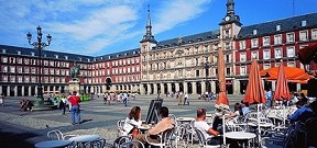 馬德里金色的陽(yáng)光 感受那不可思議的旅途