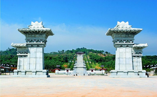 母親節(jié)，帶上爸媽去撒歡吧?。? uploadpic=