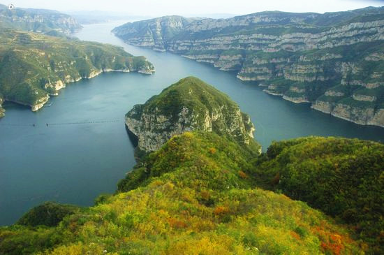 到黃河三峽“飛”黃河、拜孔子、探溶洞