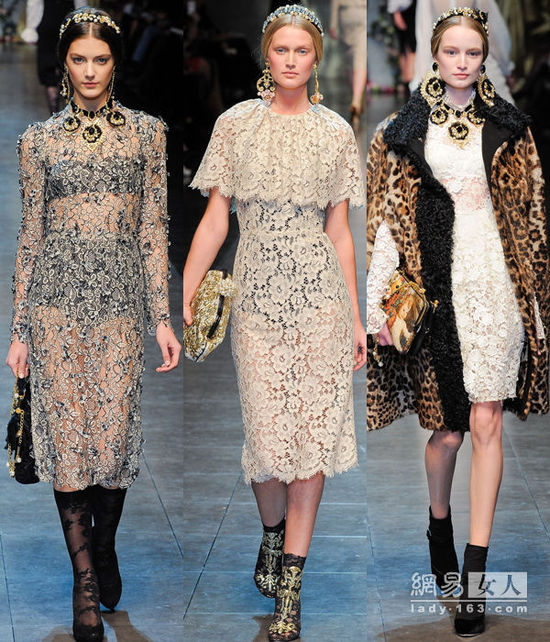 暖氣房脫掉外衣也要美美的 蕾絲裙來(lái)助陣