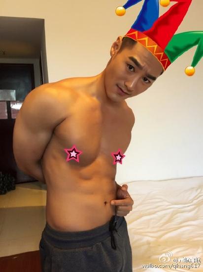 不造哪里不對，反正看起來怪怪的！