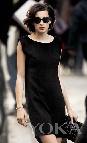 前短后長的下擺使優(yōu)雅與個性兼得