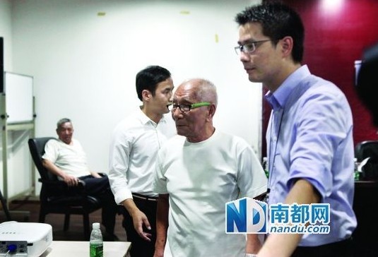 發(fā)布會現場，葉問兒子葉準中途離場。