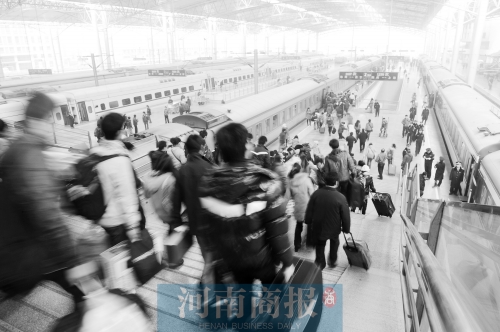 坐火車回家的小伙伴們，你們的票買到了嗎？