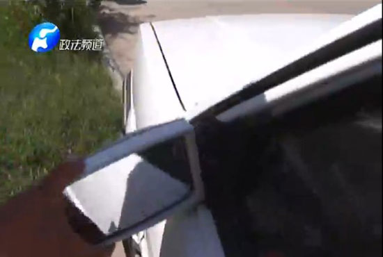 被損壞的采訪車(chē)