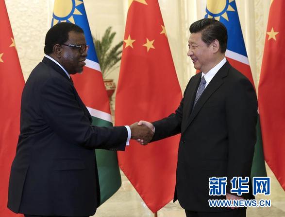 4月8日，國家主席習近平在北京人民大會堂會見納米比亞總理根哥布。新華社記者 龐興雷 攝