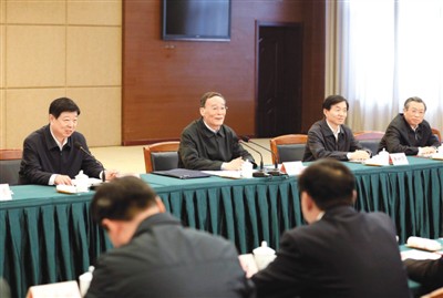 3月25日，王岐山在山東省臨沂市蒙陰縣主持召開蒙陰縣委常委擴大會議。