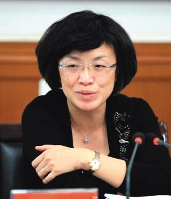 楊曉波 高平市原市長 4月30日涉嫌嚴(yán)重違紀(jì)接受調(diào)查；11月26日被雙開，移送司法機(jī)關(guān)