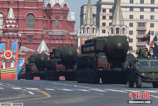 資料圖：2014年5月9日，俄羅斯舉行紀念衛(wèi)國戰(zhàn)爭勝利69周年的閱兵式，俄羅斯總統(tǒng)普京出席。