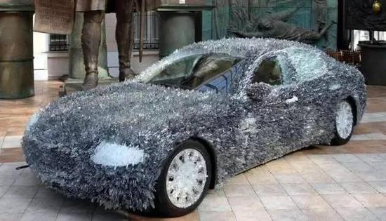 驚！車主用玻璃渣改裝瑪莎拉蒂