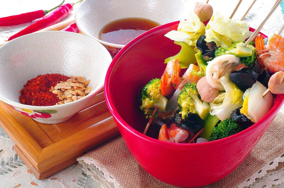 麻辣燙米線燒烤如何翻譯？有國(guó)家標(biāo)準(zhǔn)啦！