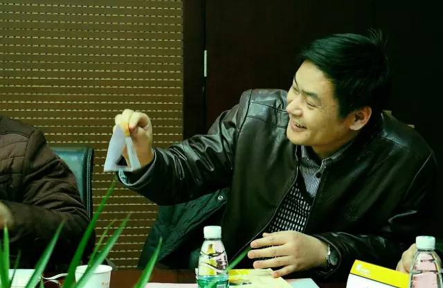 孫躍青 鄭州市公交公司車長，首屆河南十大影響力公職人員獲獎者