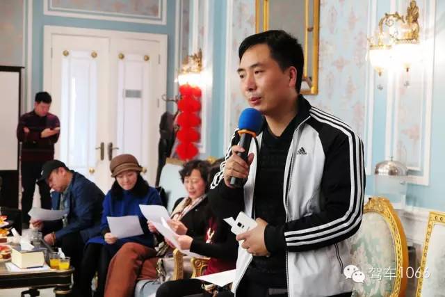 星星裝飾公司董事長(zhǎng)、詩(shī)人 孔令偉