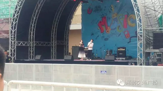 河南交通廣播主持人佳音、彎彎、朱浩都登上了優(yōu)放舞臺，優(yōu)放，交廣在這里！