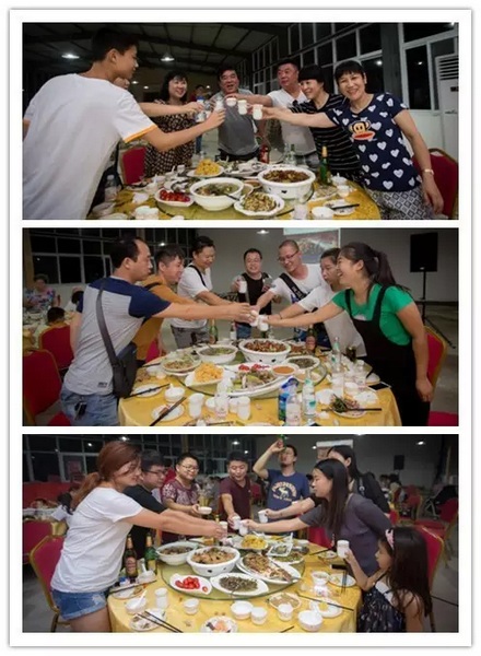 看我們的飯菜豐盛嗎？