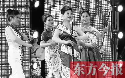 老同志們自編節(jié)目，喜迎中國(guó)第一個(gè)法定老年節(jié)