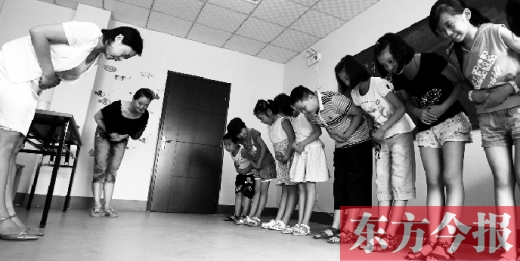 想教國(guó)學(xué)得先考國(guó)學(xué)教師資格證？