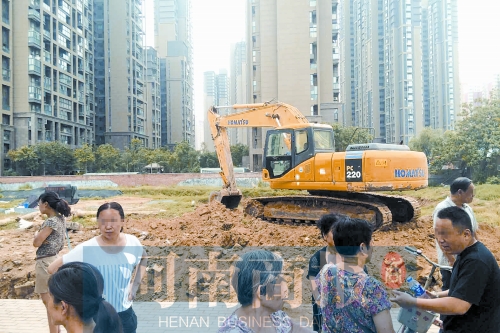 昨天，由于附近居民抗議，紅旗變電站項目再次停工