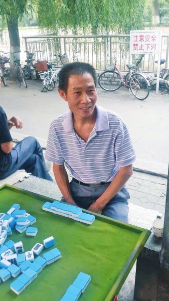 入水救人的六旬老人馬滿(mǎn)堂