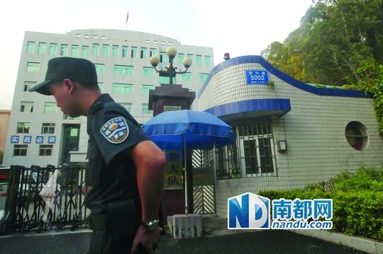 　中標(biāo)的美發(fā)公司注冊(cè)地點(diǎn)就在羅湖公安分局巡警大隊(duì)里面。