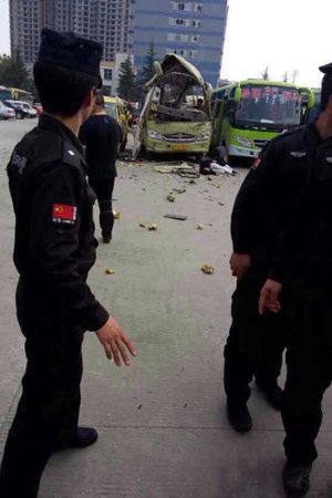 爆炸現(xiàn)場。圖片來自網(wǎng)絡(luò)