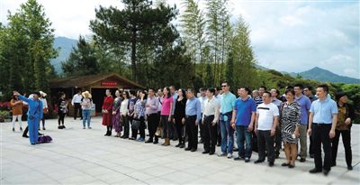 互聯(lián)網(wǎng)大V輪訓政協(xié)副主席授課