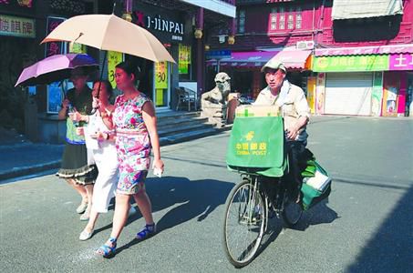 午后兩三點(diǎn)臭氧污染最嚴(yán)重，市民盡量避免戶外活動(dòng)。