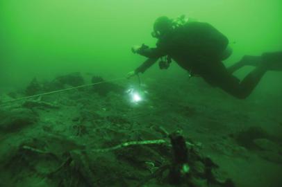 水下測繪。（圖據(jù)國家文物局水下文化遺產(chǎn)保護(hù)中心）