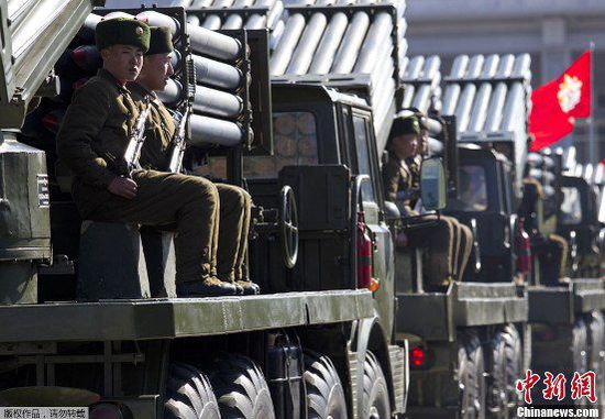 （10日凌晨發(fā)）朝鮮迎勞動黨建黨70周年將閱兵游行隆重慶祝（共三圖，請大夜幫改為文中插圖謝謝）